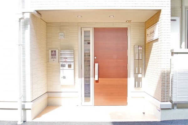 エントランス(★お部屋探しはタウンハウジング稲田堤店まで★)