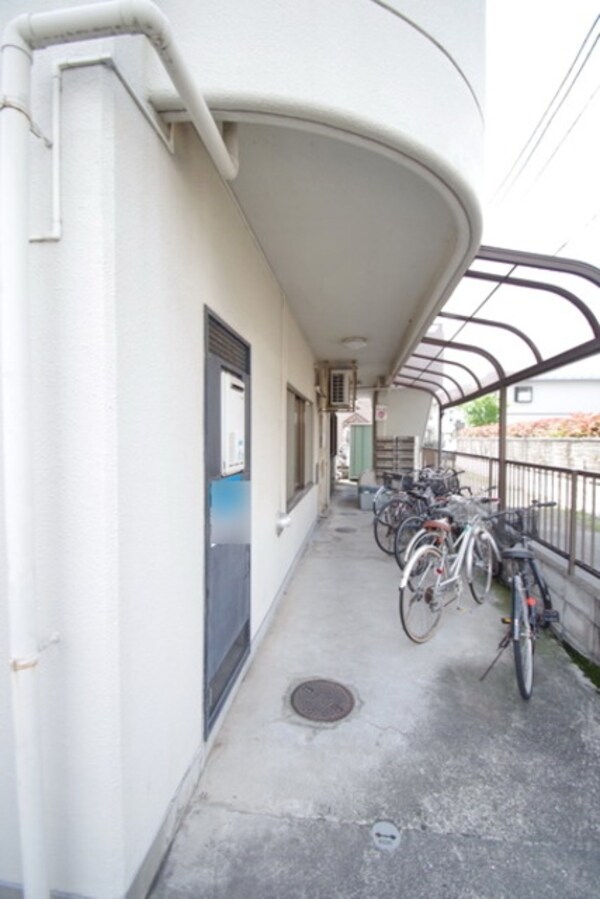 エントランス(★お部屋探しはタウンハウジング稲田堤店まで★)