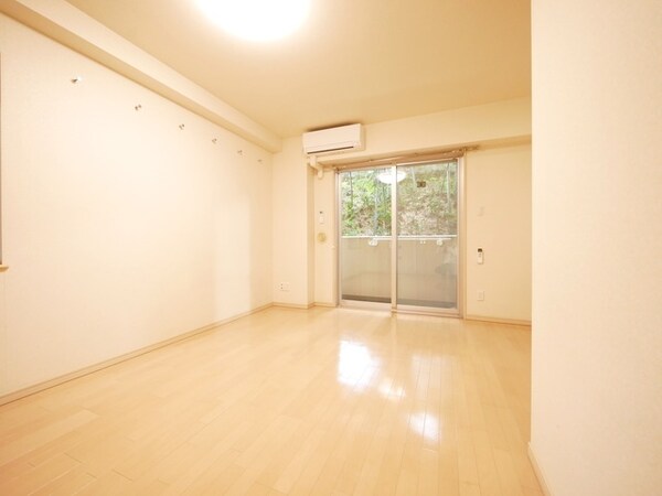 リビング・居室(★お部屋探しはタウンハウジング稲田堤店まで★)