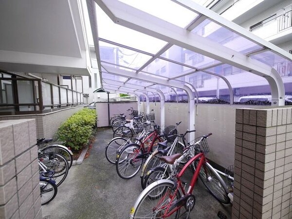 駐車場(★お部屋探しはタウンハウジング稲田堤店まで★)