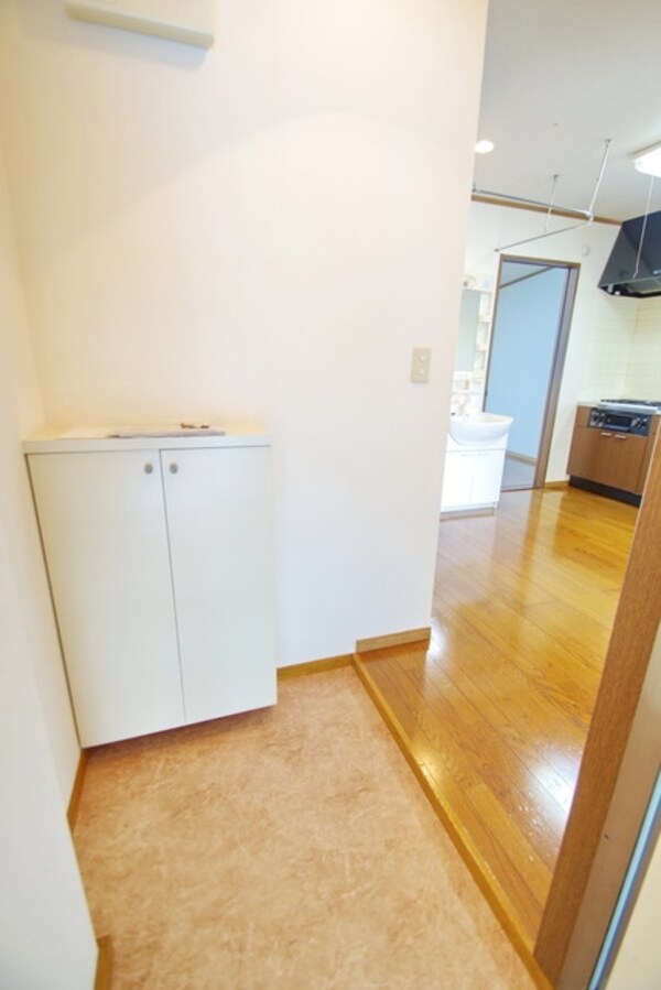 玄関(★お部屋探しはタウンハウジング稲田堤店まで★)