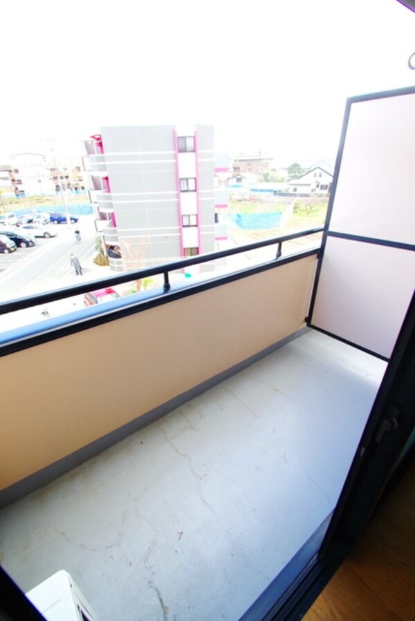 バルコニー(★お部屋探しはタウンハウジング稲田堤店まで★)