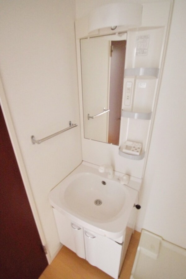 洗面(★お部屋探しはタウンハウジング稲田堤店まで★)