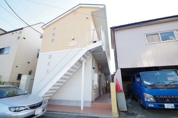 エントランス(★お部屋探しはタウンハウジング稲田堤店まで★)