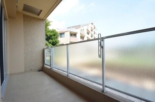 設備(★お部屋探しはタウンハウジング稲田堤店まで★)