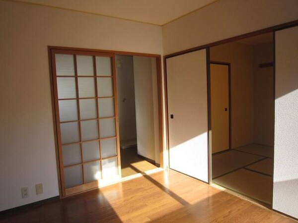 リビング・居室(★お部屋探しはタウンハウジング稲田堤店まで★)