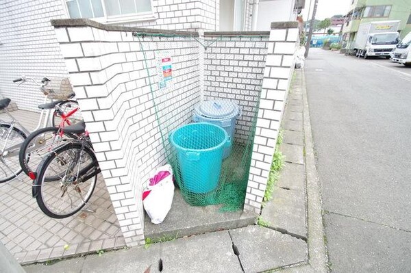 共有部分(★ゴミ置き場★)
