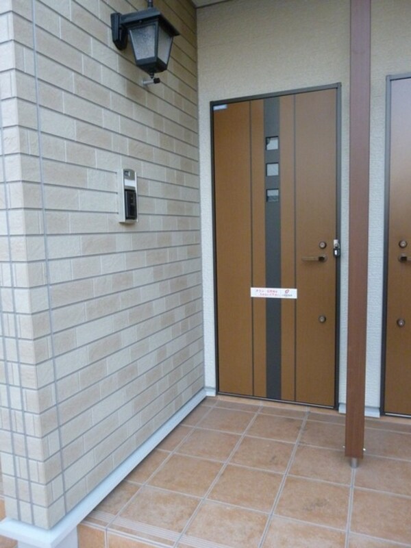 エントランス(★お部屋探しはタウンハウジング稲田堤店まで★)