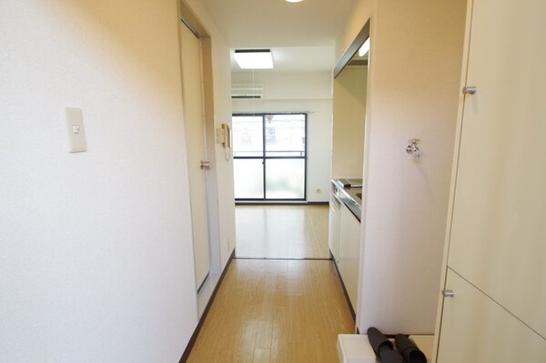 玄関(★お部屋探しはタウンハウジング稲田堤店まで★)