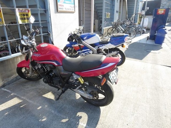 駐車場(★お部屋探しはタウンハウジング稲田堤店まで★)