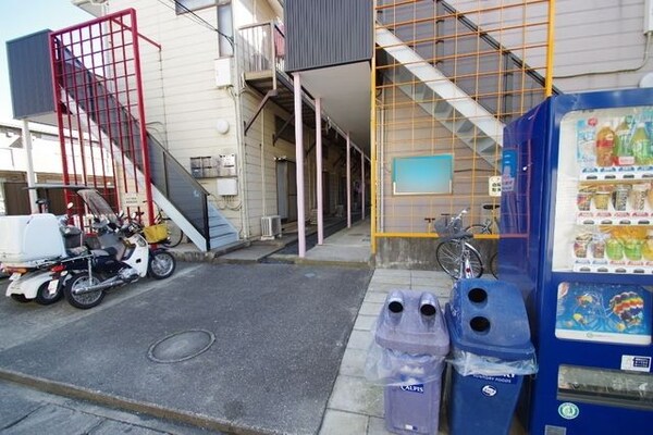 エントランス(★お部屋探しはタウンハウジング稲田堤店まで★)