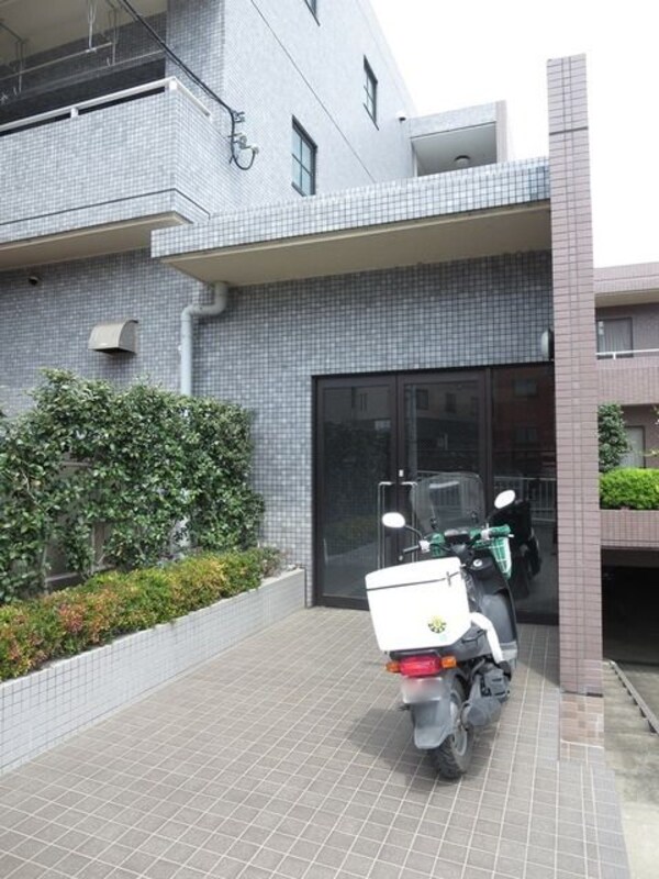 エントランス(★タウンハウジング稲田堤店★エントランス★)