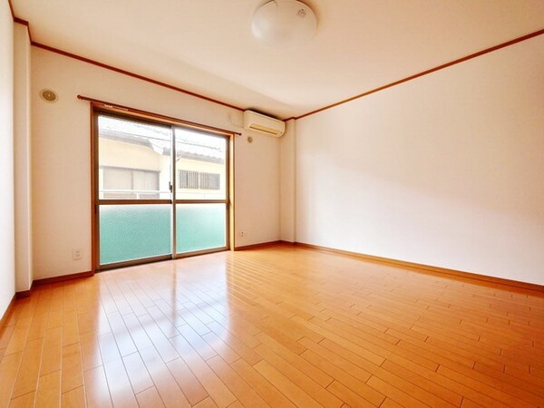 子供部屋(★つやのあるフローリング★)