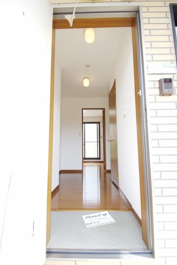 玄関(★お部屋探しはタウンハウジング稲田堤店まで★)