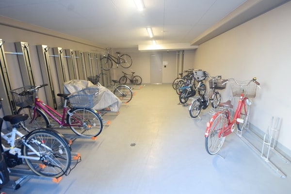 駐車場(★お部屋探しはタウンハウジング稲田堤店まで★)