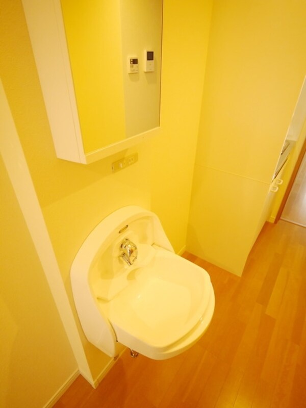 洗面(★賃貸物件のお問い合わせはタウンハウジング登戸店まで★)