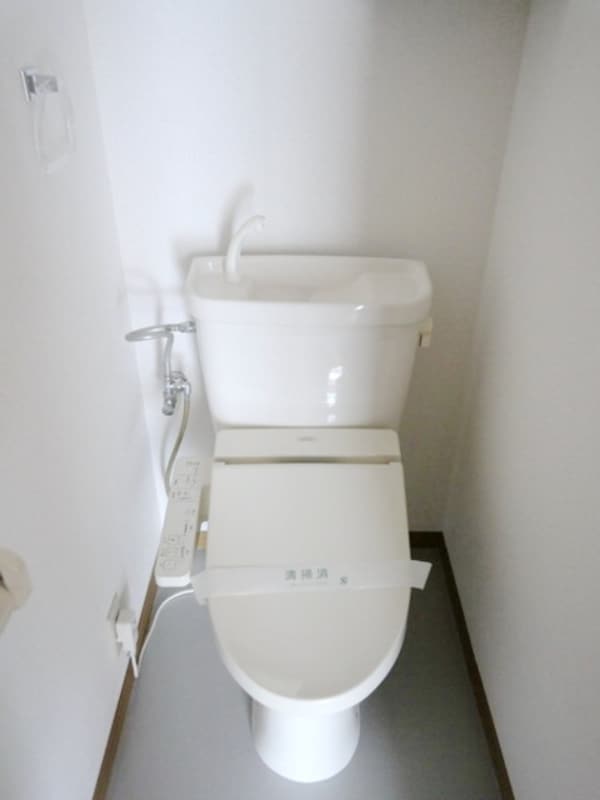 トイレ(★お部屋探しはタウンハウジング稲田堤店まで★)