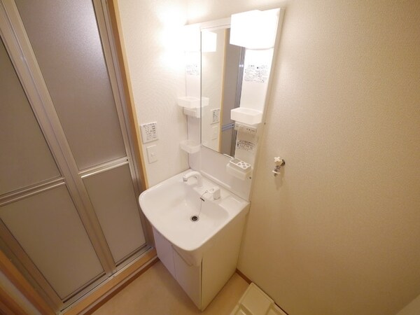 洗面(★お部屋探しはタウンハウジング稲田堤店まで★)