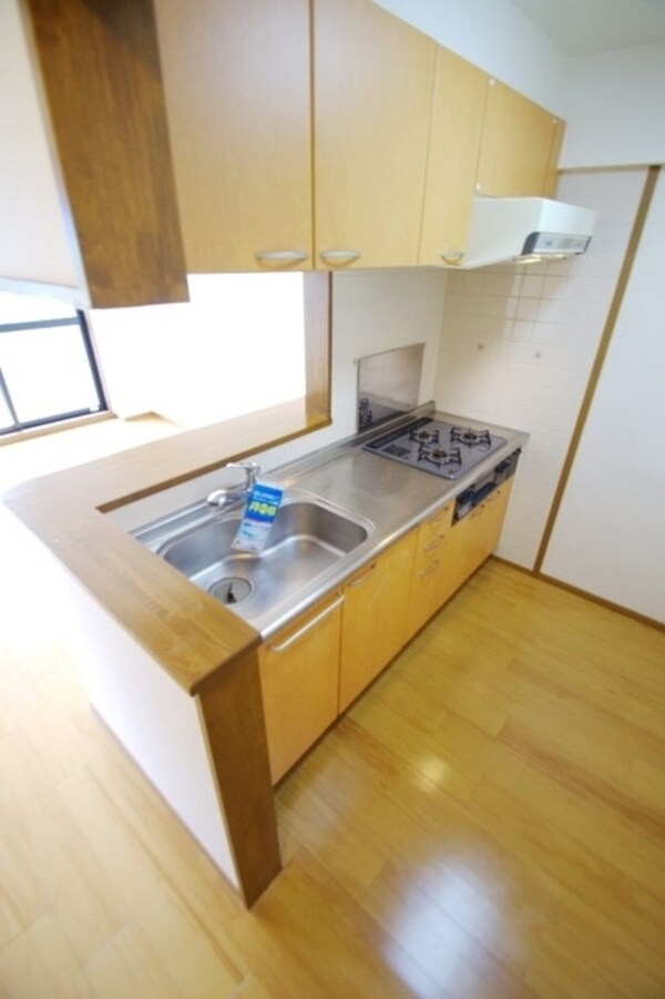 キッチン(★お部屋探しはタウンハウジング稲田堤店まで★)