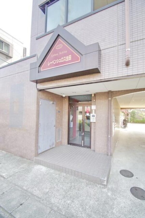 エントランス(★タウンハウジング稲田堤店までお問い合わせくださいませ★)