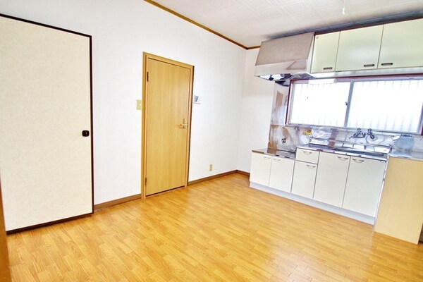 リビング・居室(★お部屋探しはタウンハウジング稲田堤店まで★)