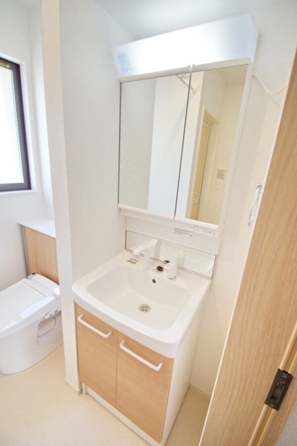 洗面(★お部屋探しはタウンハウジング稲田堤店まで★)