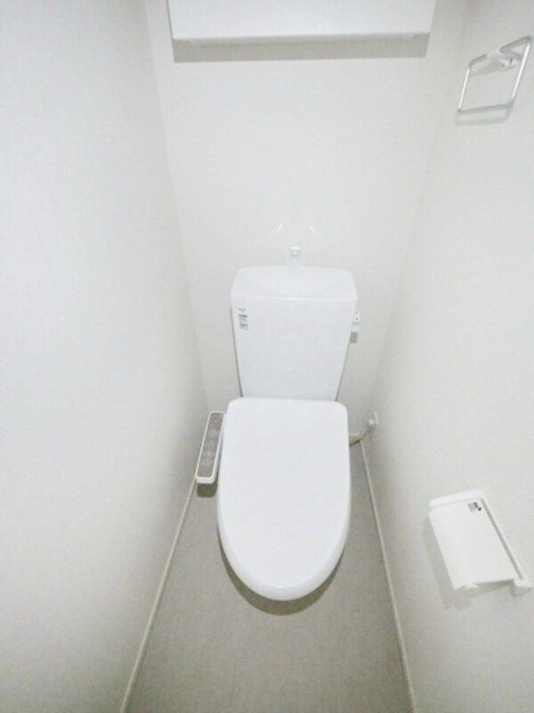 トイレ(★お部屋探しはタウンハウジング稲田堤店まで★)
