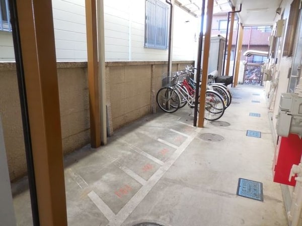 駐車場(★お気軽にタウンハウジング稲田堤店までお問合せ下さいませ★)
