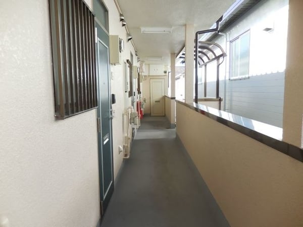 エントランス(★お気軽にタウンハウジング稲田堤店までお問合せ下さいませ★)