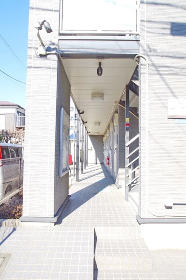 エントランス(★お部屋探しはタウンハウジング稲田堤店まで★)