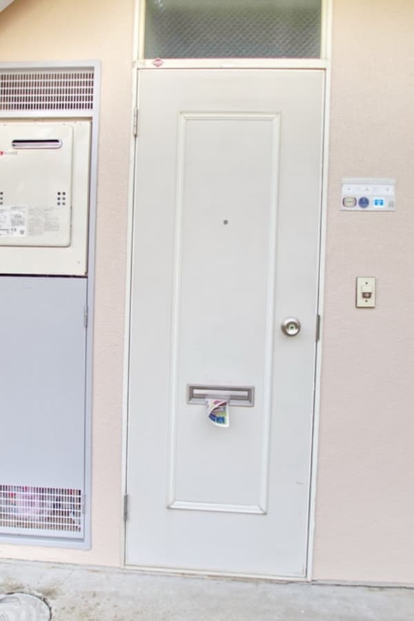 エントランス(★タウンハウジング稲田堤店までお問い合わせください★)