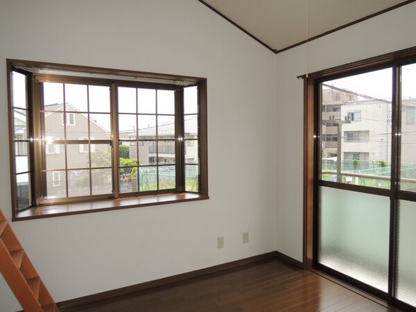 寝室(★お部屋探しはタウンハウジング稲田堤店まで★)