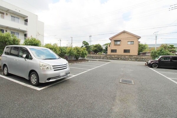 駐車場(駐車場)