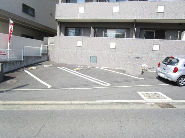 駐車場(★駐車場★)