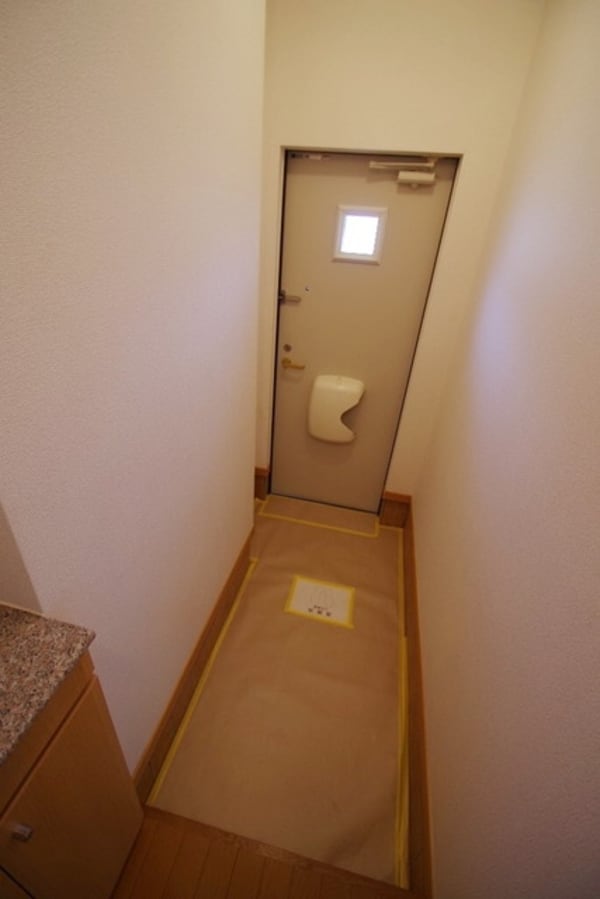 玄関(★広々とした玄関★)
