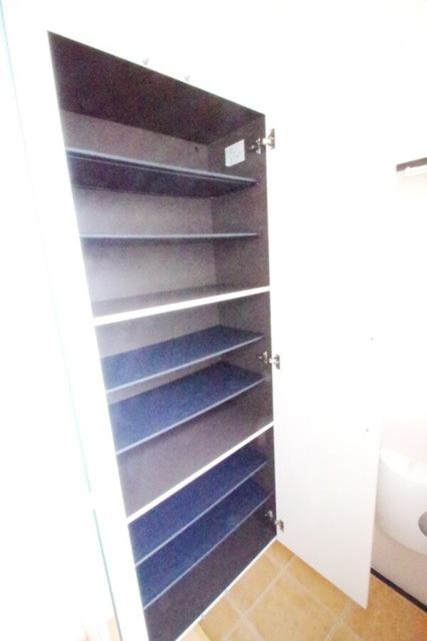 設備(★★下駄箱★★)