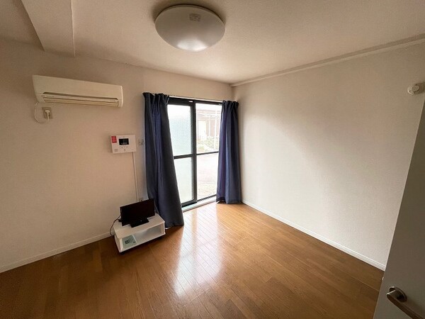 子供部屋(部屋によって家具家電付き・家具家電無し異なります)