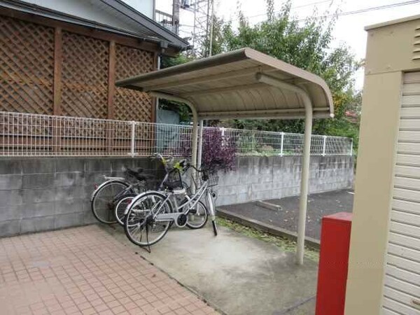 駐車場(駐輪場)