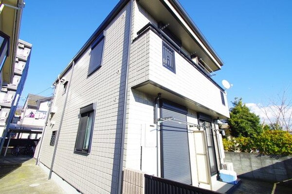 外観(★駅までも平坦・コンビニも近くて便利です★)
