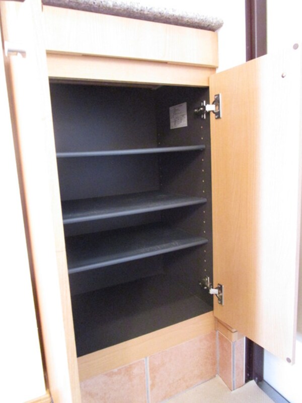 設備(★シューズＢＯＸ★)