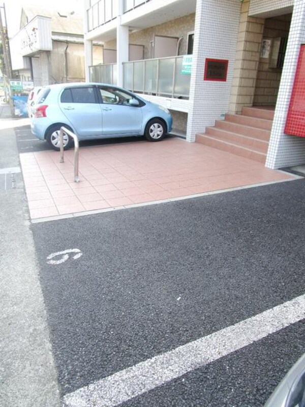 駐車場(★敷地内駐車場★)