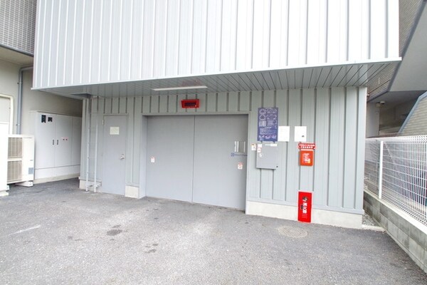 駐車場(★機械式の駐車場です★)