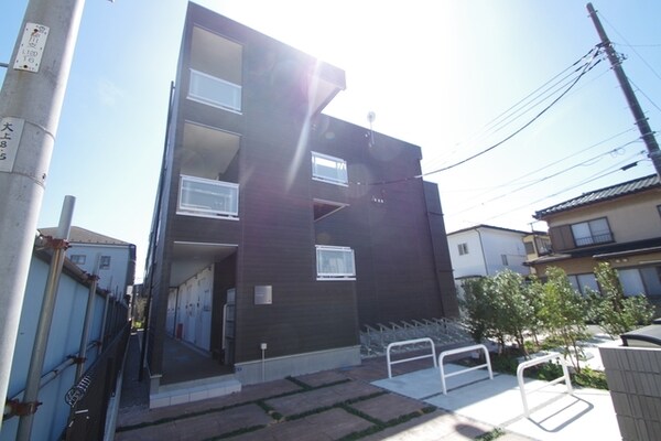 外観(★閑静な立地の建物★)