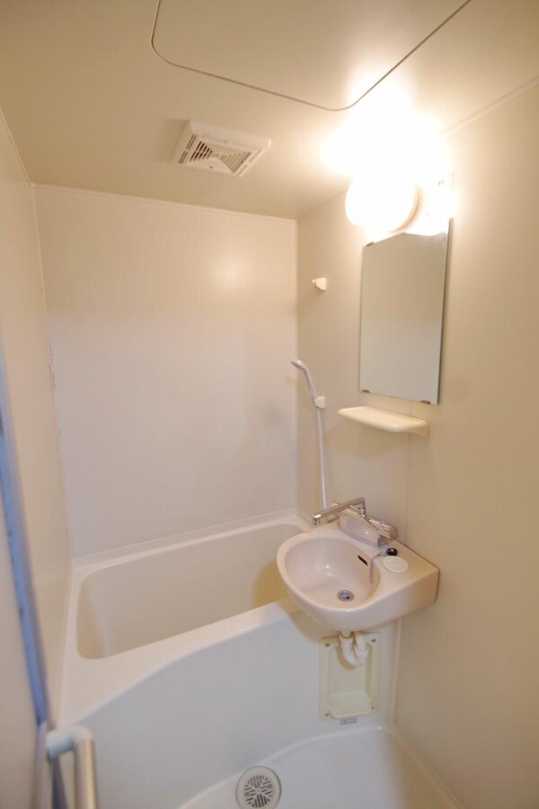 バス／シャワールーム等