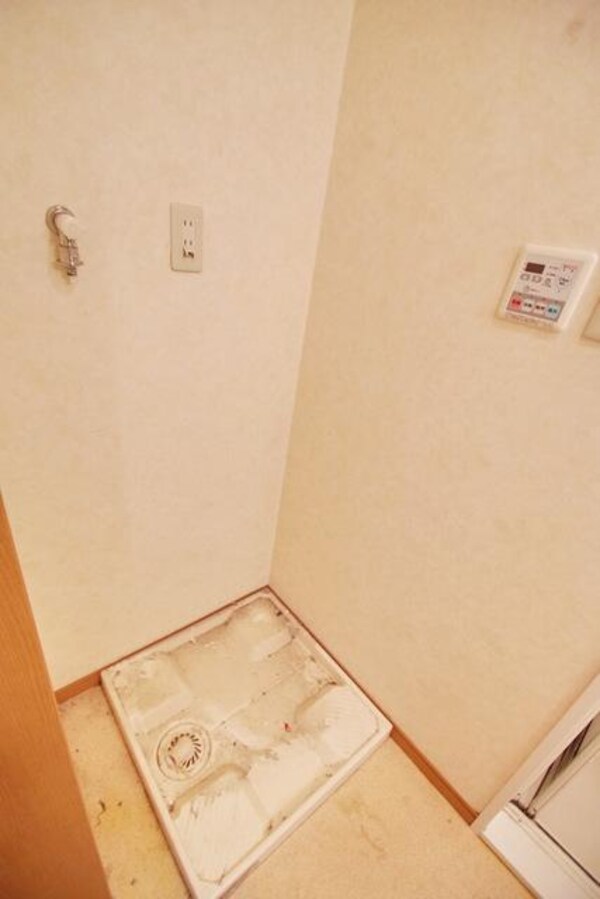 設備(★室内洗濯機置き場です★)