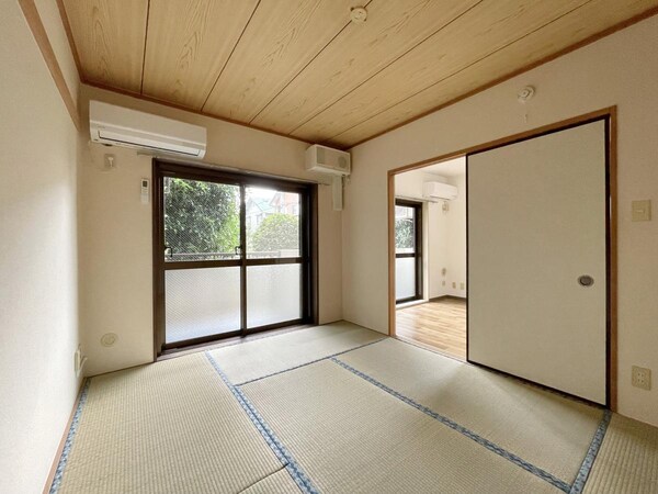 寝室(別部屋参考写真です)