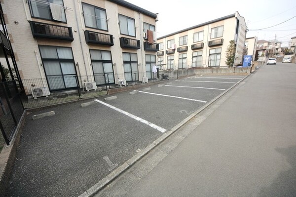 駐車場(★見学希望等はタウンハウジング中央林間店までお気軽に♪★)