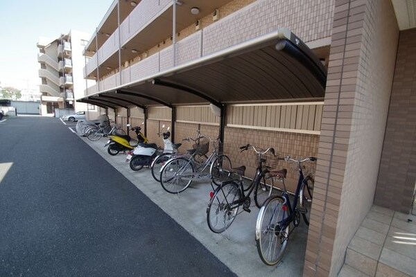 共有部分(★屋根付き駐輪場★)