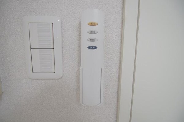その他室内・内装(★便利なリモコン付き照明★)