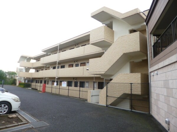 外観(★安心のＲＣ造りのマンションです★)